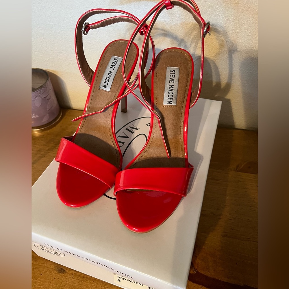 Steve Madden red heels